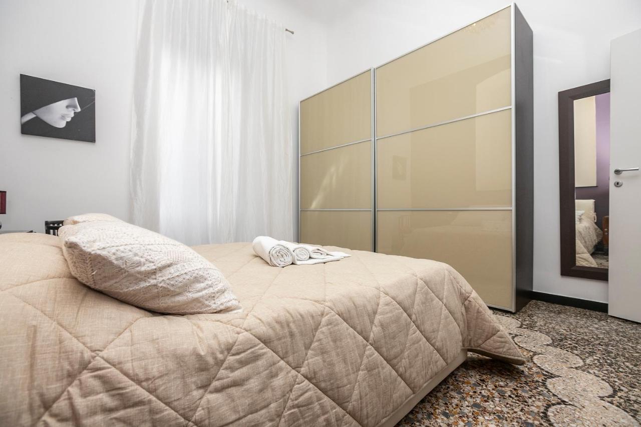 Homes In Genoa - Gold And Silver Zewnętrze zdjęcie